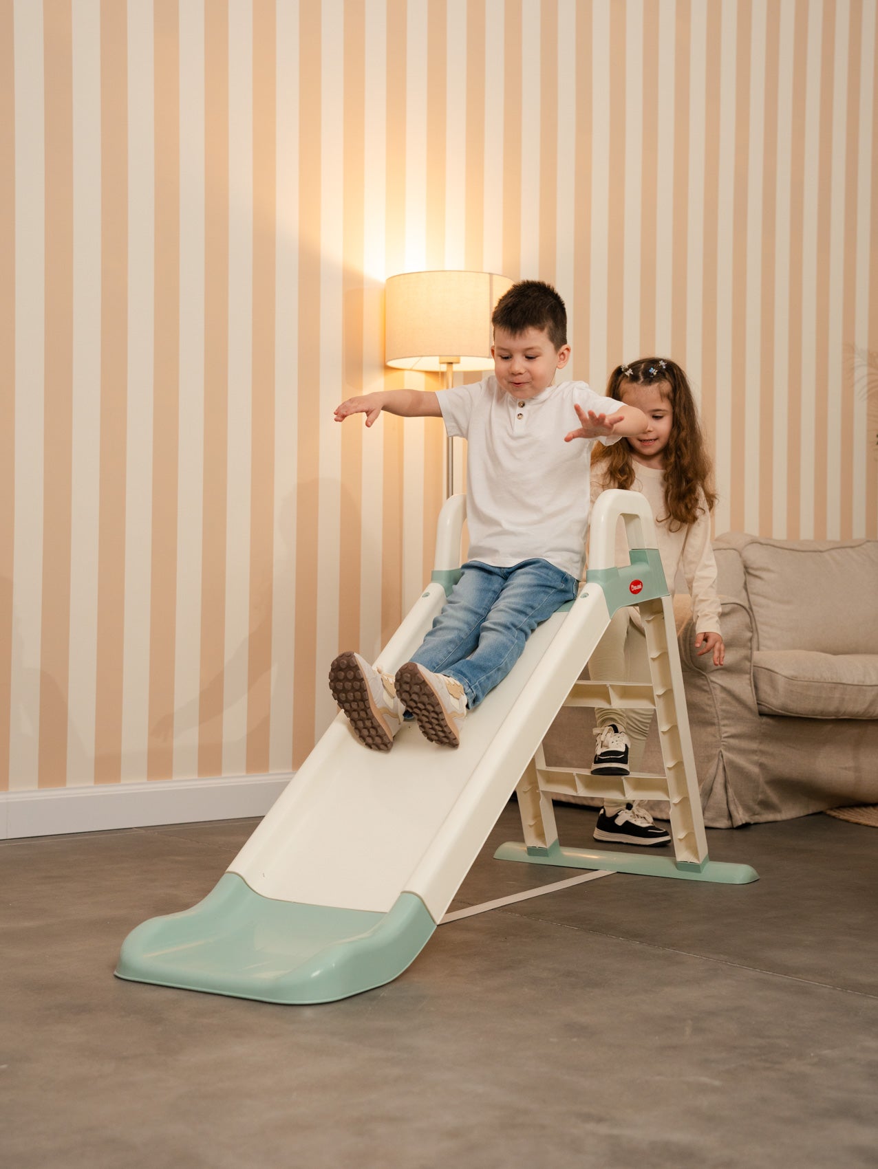 Zjeżdżalnia Dla Dzieci 140 cm - Stabilna Wolnostojąca | Biały, Szarozielony